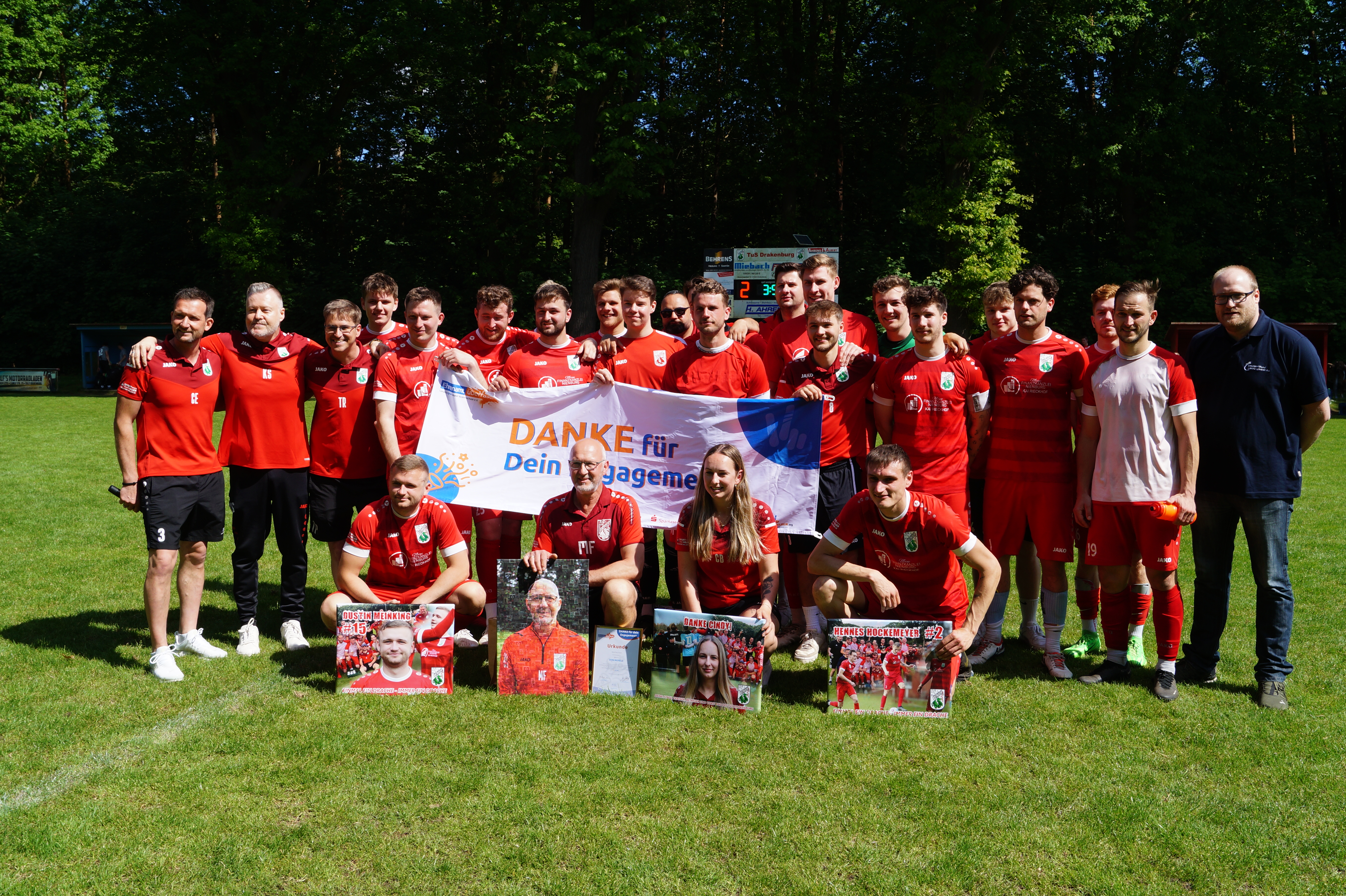 Bild mit Spielern